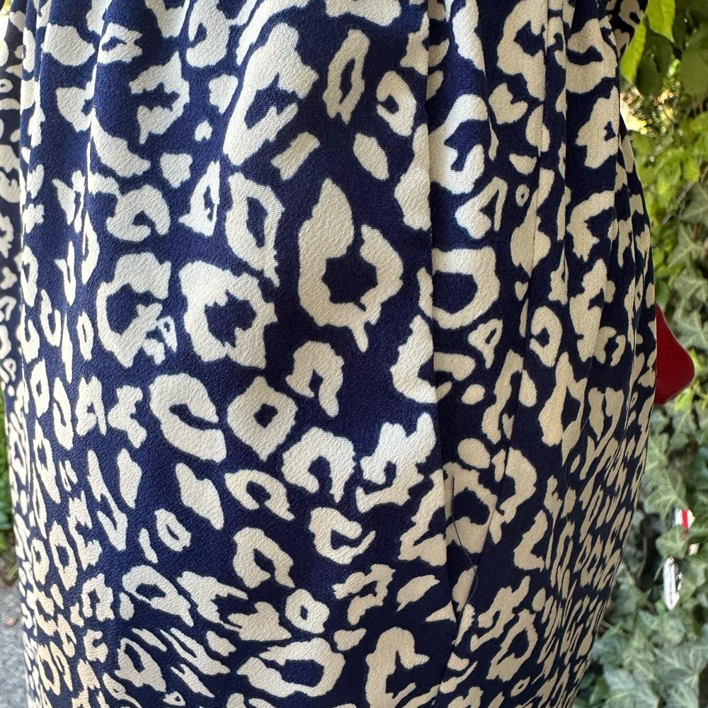 Shopbop- J.O.A - Animal Print Jumpsuit- NWT Large - Picture 4 of 5